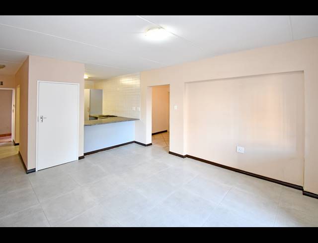 2 BEDROOM APARTMENT FOR SALE IN BLOUBOSRAND